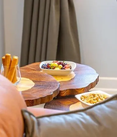 Merkezde Jakuzili Lueks - Ocekhomes Meva Apartament