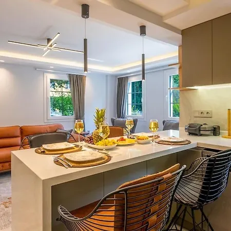 Merkezde Jakuzili Lueks - Ocekhomes Meva Apartament *